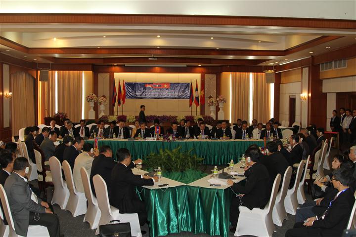 ກອງປະຊຸມເຈົ້າໜ້າທ່ີອາວຸໂສເຂດ3ຫລ່ຽມພັດທະນາຄັ້ງທີ10